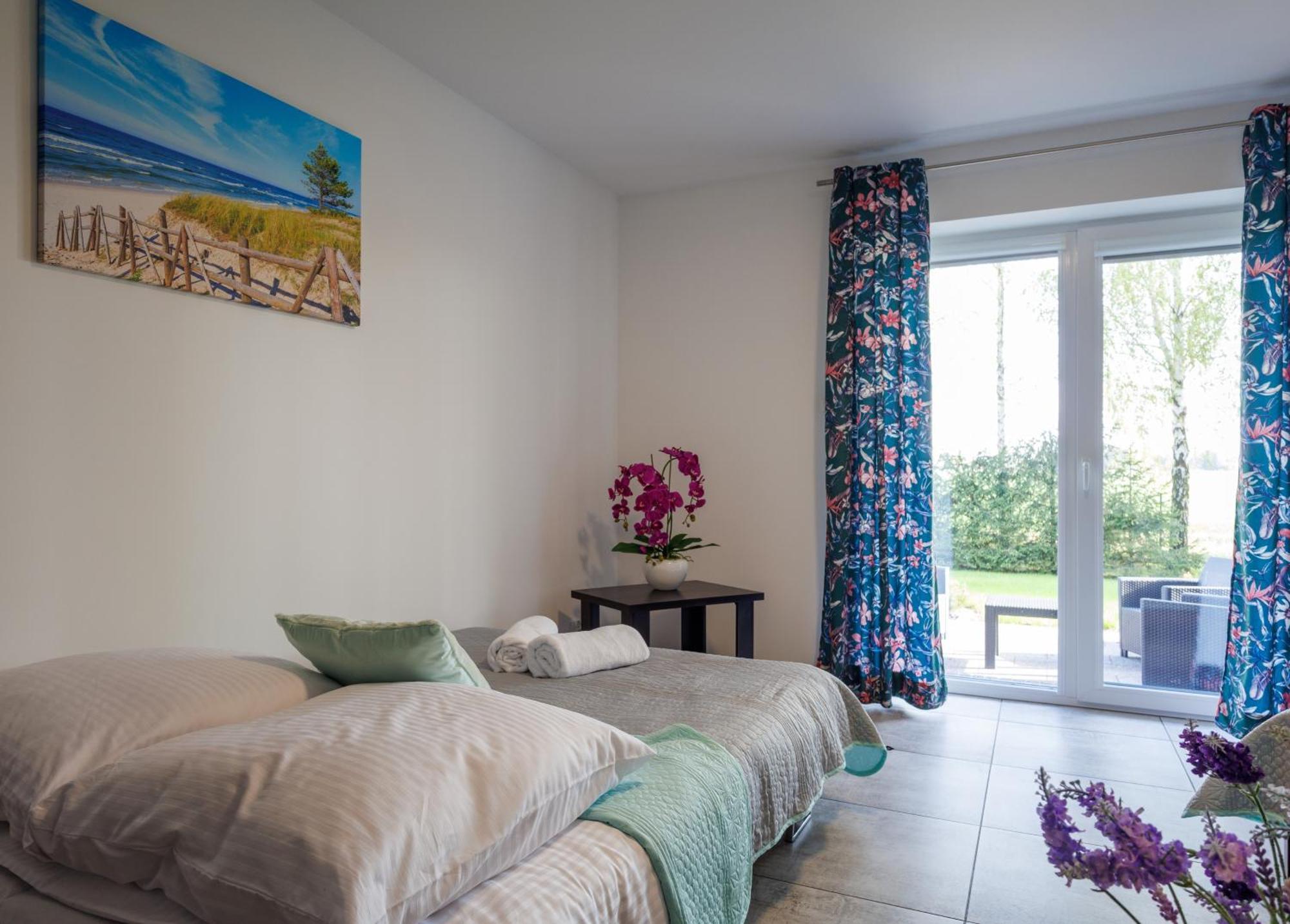Pokoje Goscinne Lawendowy Dwor Mikoszewo Chambre photo